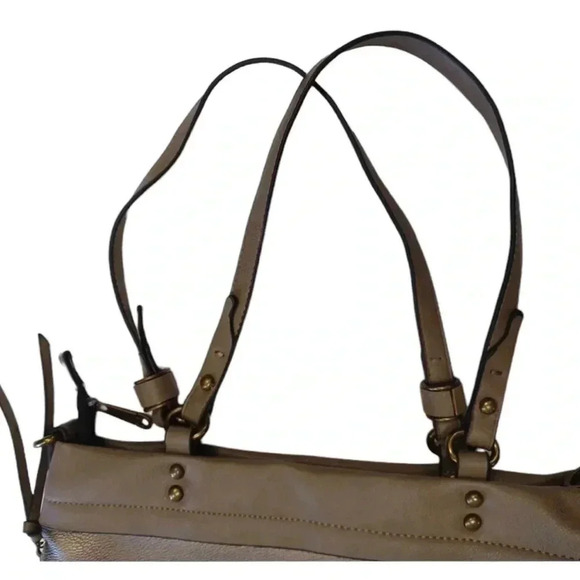 Joanel Leather Metallic Sand Colour Adjustable Shoulder Bag Purse - Picture 4 of 9